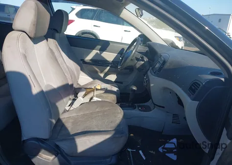 2010 Hyundai Accent Gs из США, поврежденный, VIN KMHCM3AC4AU167916